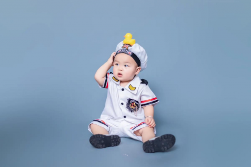 红河宝宝有点低烧怎么办